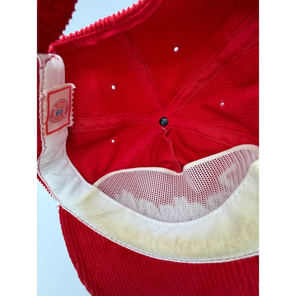 Vintage Indiana Hoosiers Corduroy Hat Cap Red White Collegiate NCAA - Picture 8 of 8